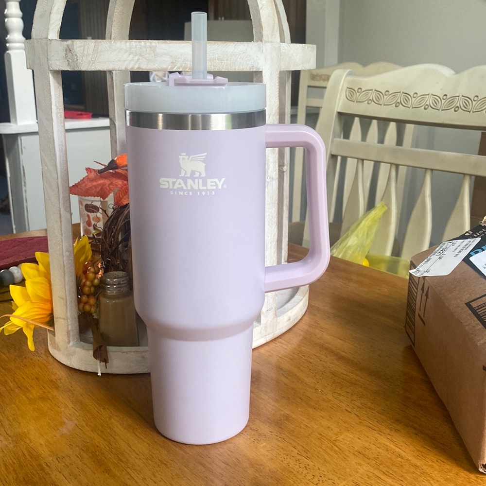 stanley adventure quencher